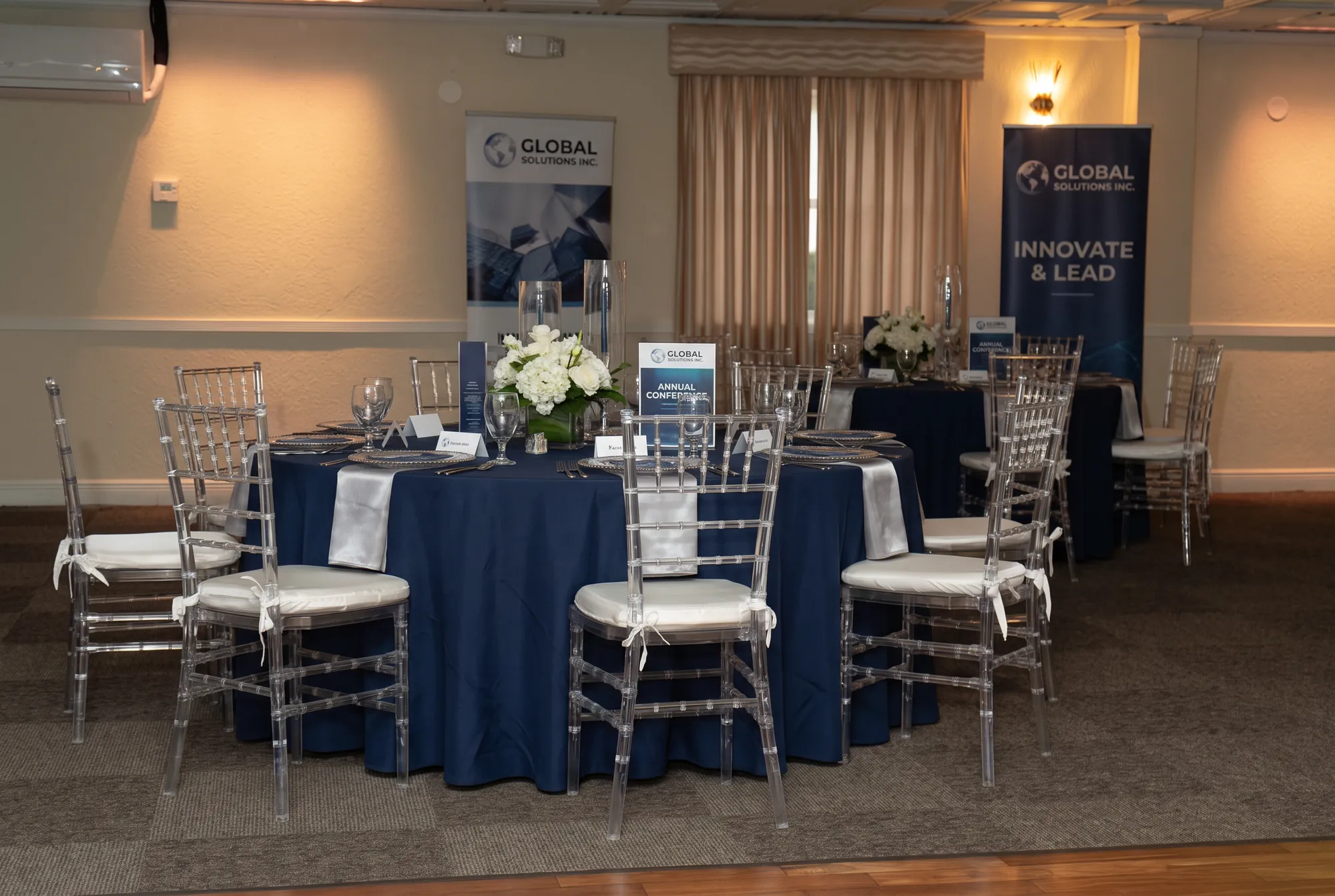 Corporate event celebration at La Vie, photo 4