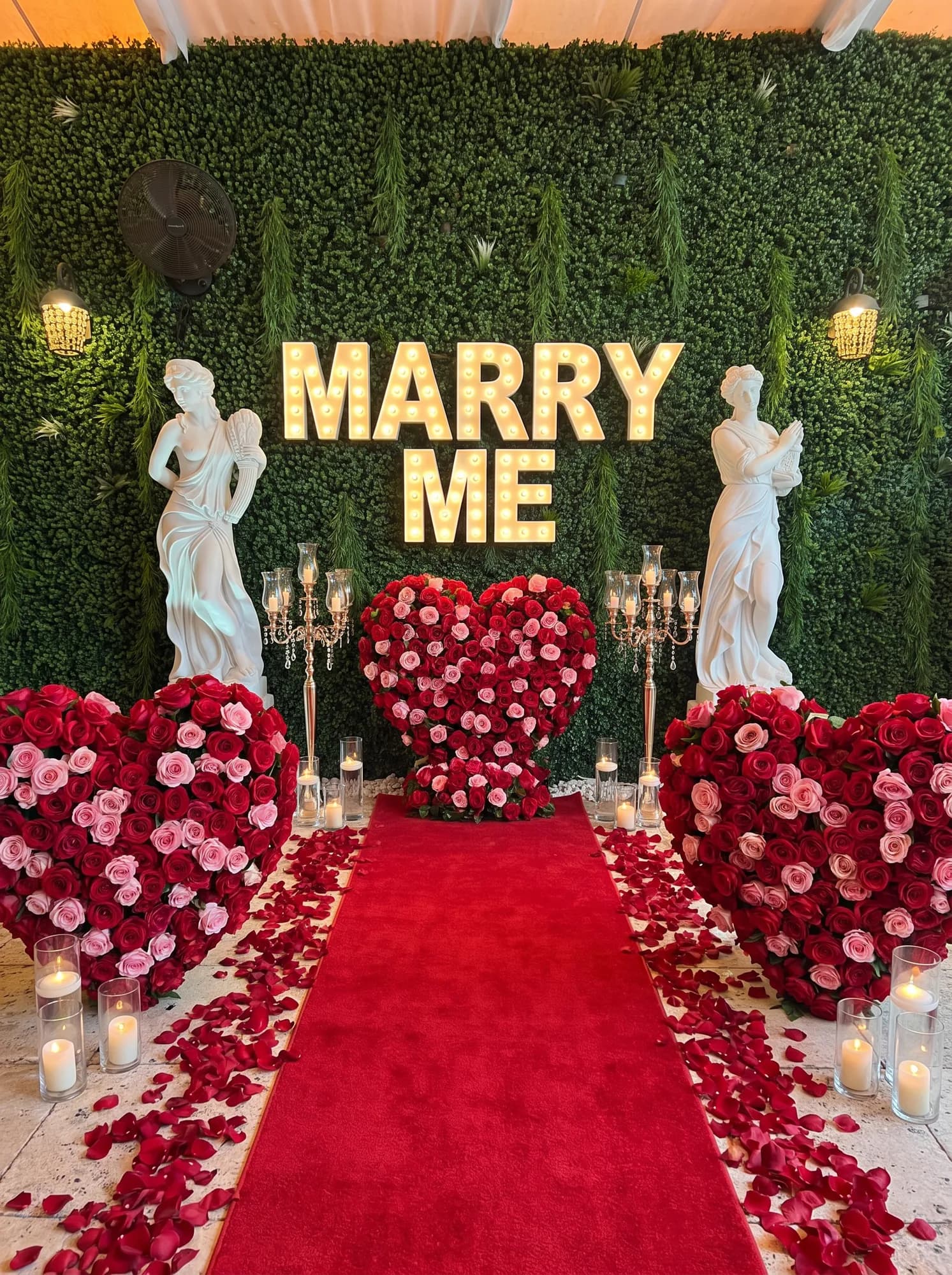 Proposal celebration at La Vie, photo 4