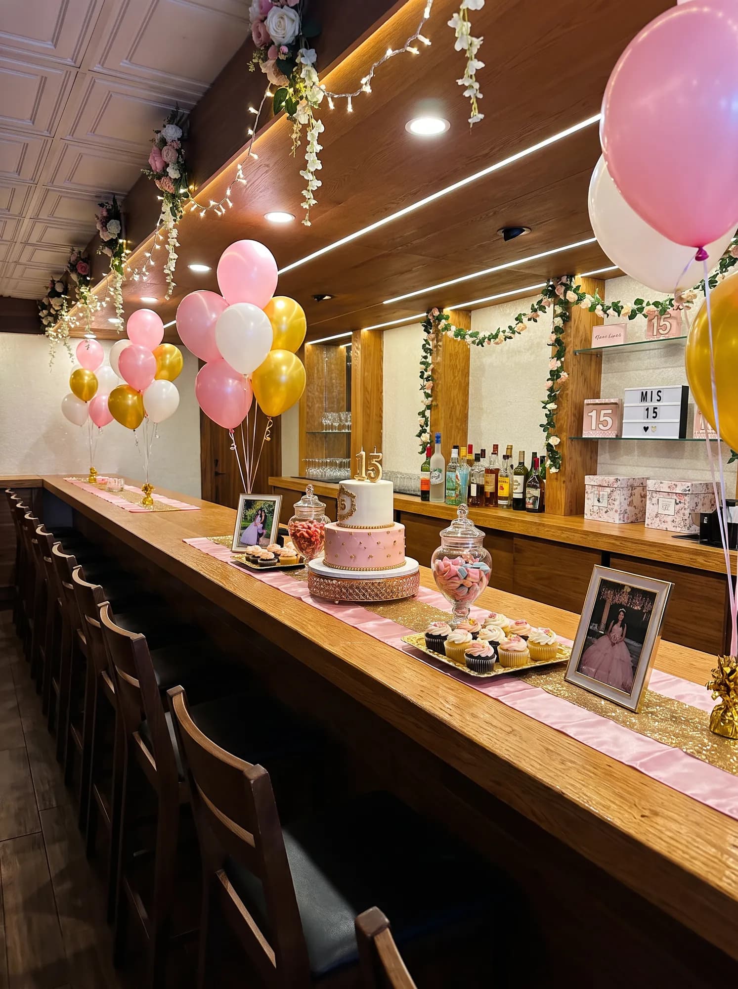 Quinceañera celebration at La Vie, photo 3