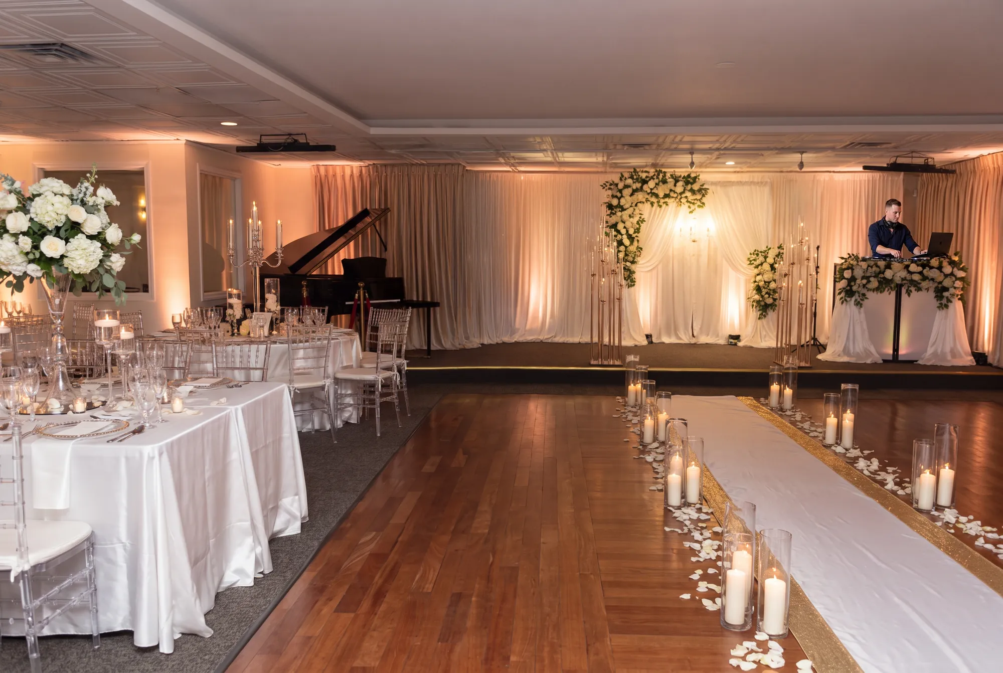 Wedding celebration at La Vie, photo 1